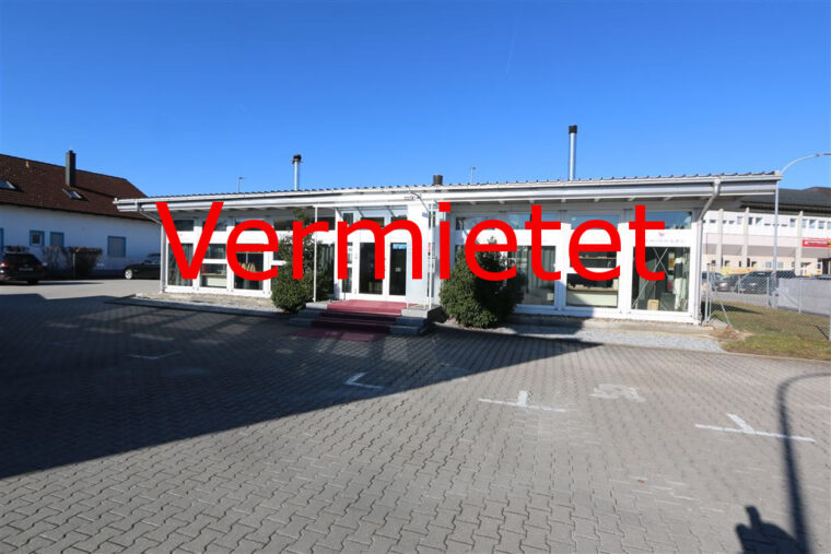 Rubrik Verkauf mit Haus und Schlüssel von SchmidlkoferImmobilien Florian Schmidlkofer Loiching 
