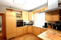 4cb860e7-27be-4d13-81d5-89975978a15c-2058699563